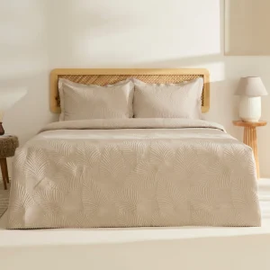 Leaf Bettüberwurf-Set Beige 230x240 Cm + 2 (50x70 Cm)