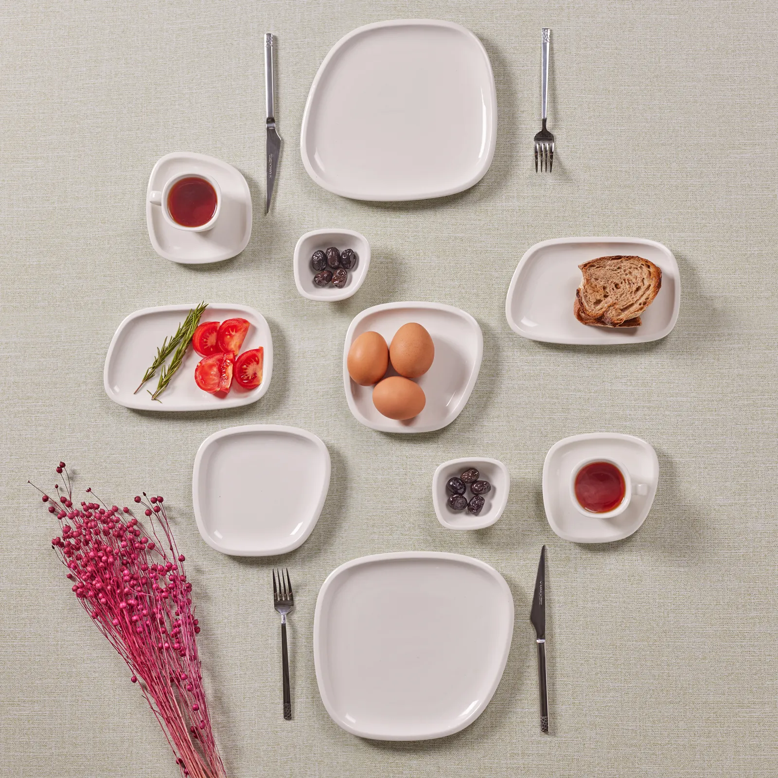 Karaca Lena für 6 Personen Frühstücksset und Servierschalen, 26 Teilig – Bild 2