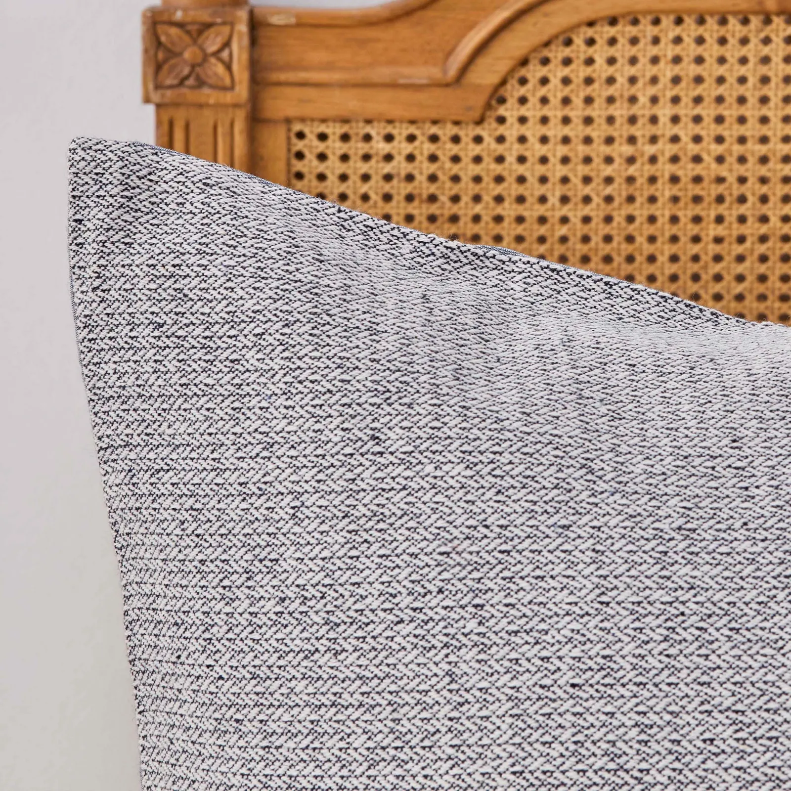 Sarah Anderson Janie Schwarzes Tagesdecken-Set für Doppelbetten – Bild 3