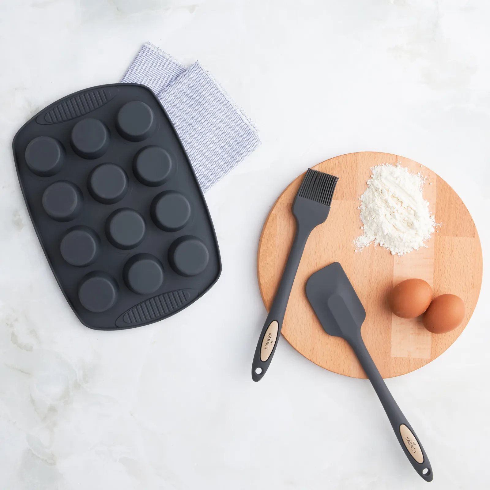 Karaca Flex 3-teiliges Muffin Kuchenform – Bild 2