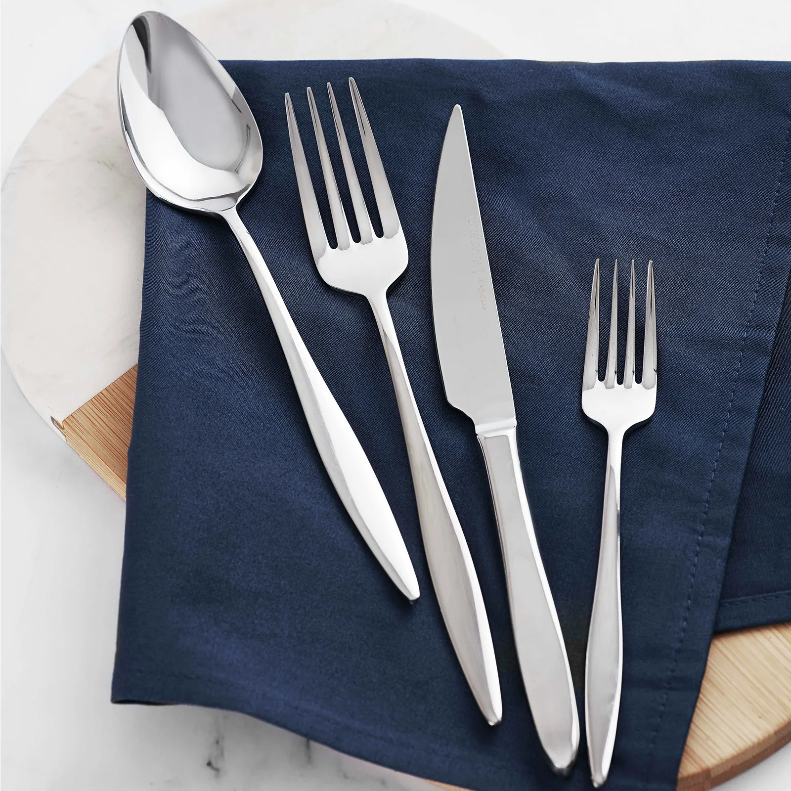 Karaca New Ilıca 84-teiliges Besteckset für 12 Personen mit Box – Bild 3