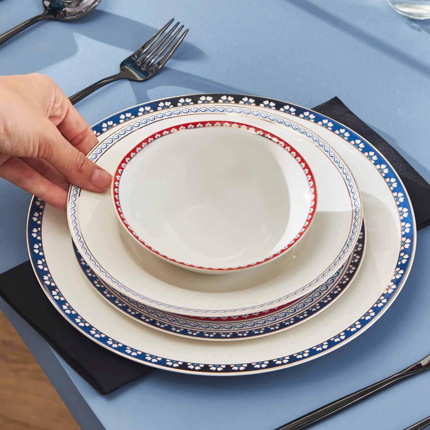 Karaca Ancient New Generation Bone Geschirrset, 6 Personen, 24 Teilig – Bild 7