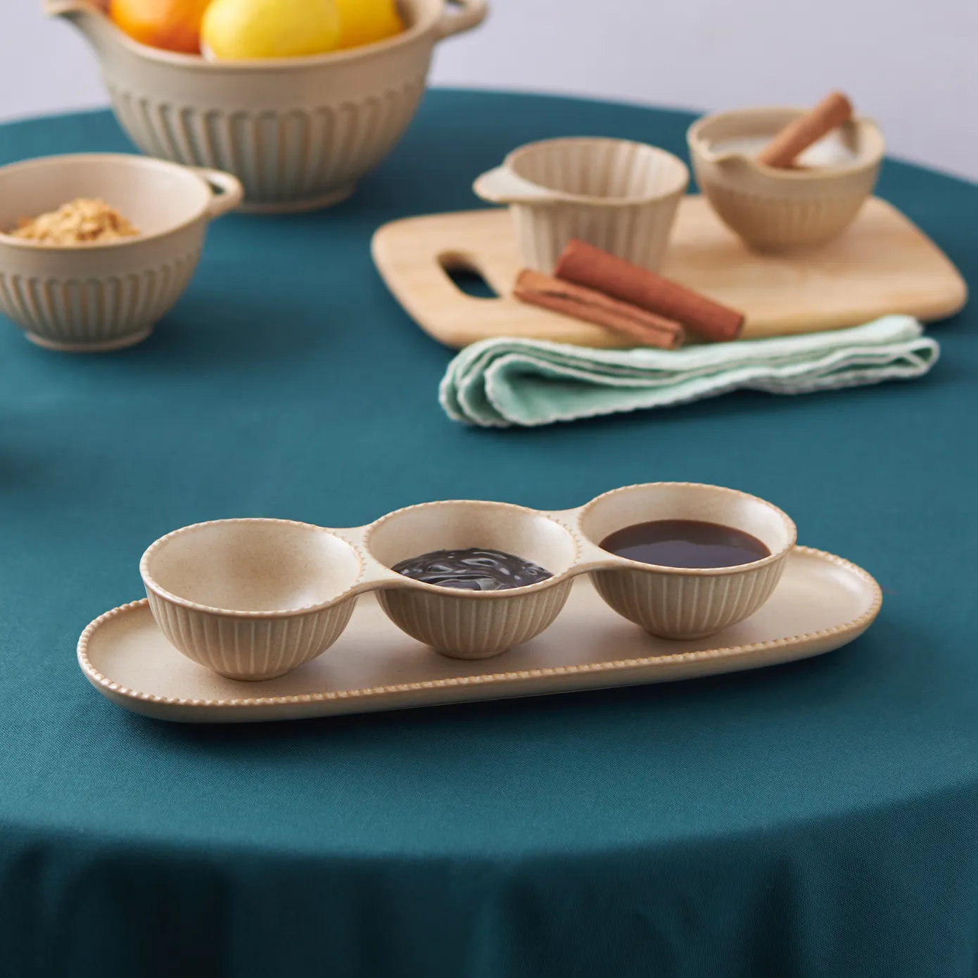 Karaca Vintage Stoneware 3-Fach Snack Schüssel, 24cm – Bild 2