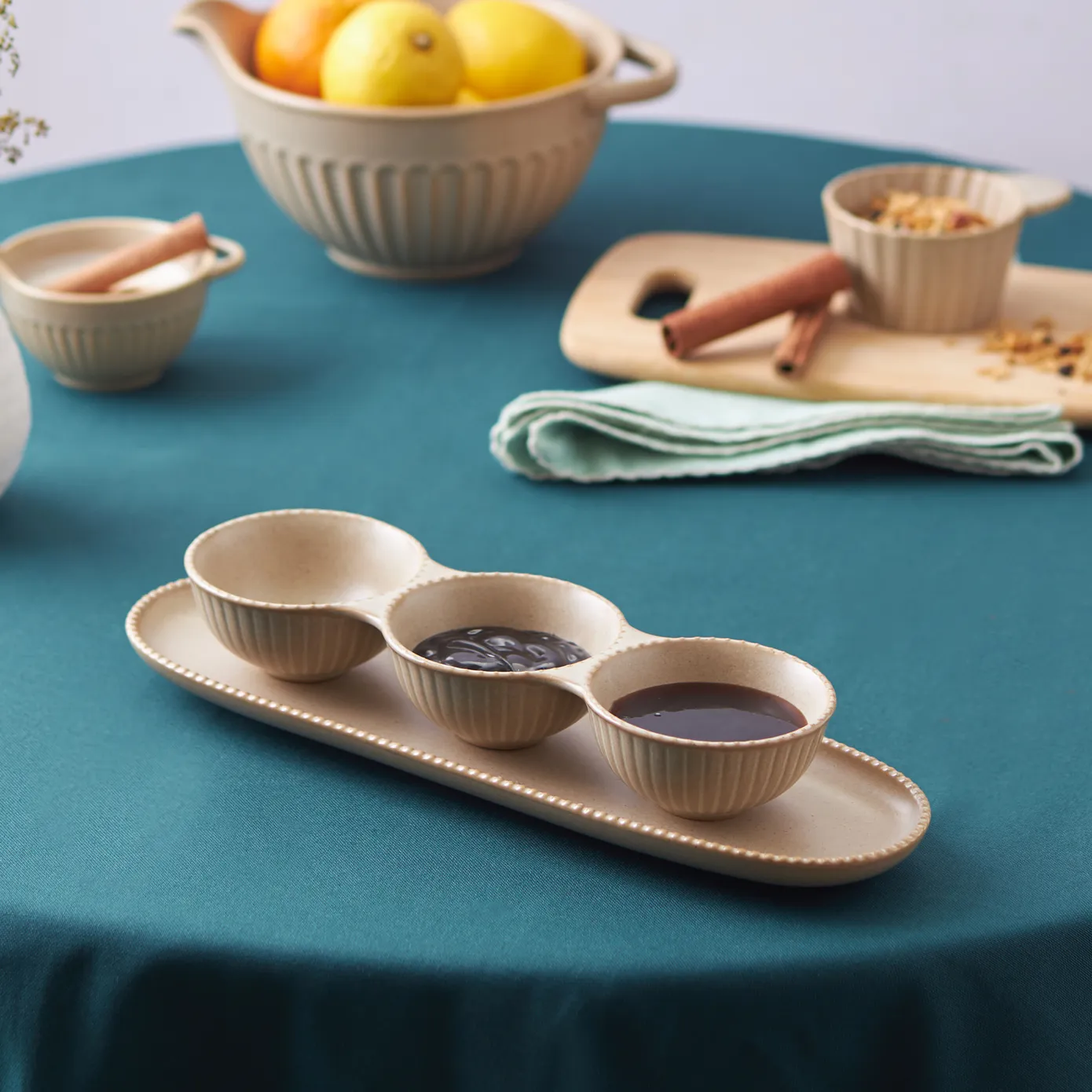 Karaca Vintage Stoneware 3-Fach Snack Schüssel, 24cm – Bild 4