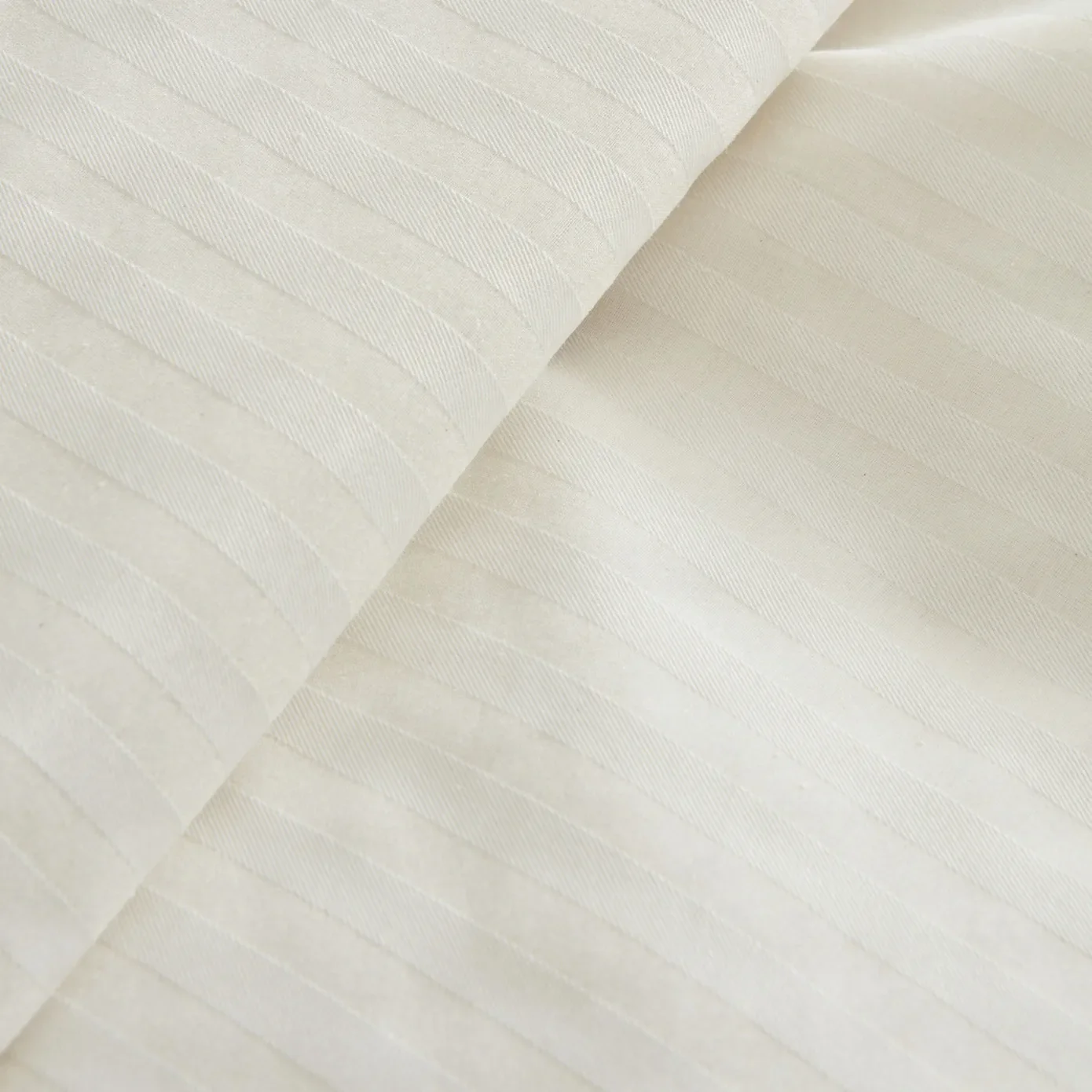 Karaca Home Josef gestreift Satin Doppel Bettbezug Set Ecru – Bild 4