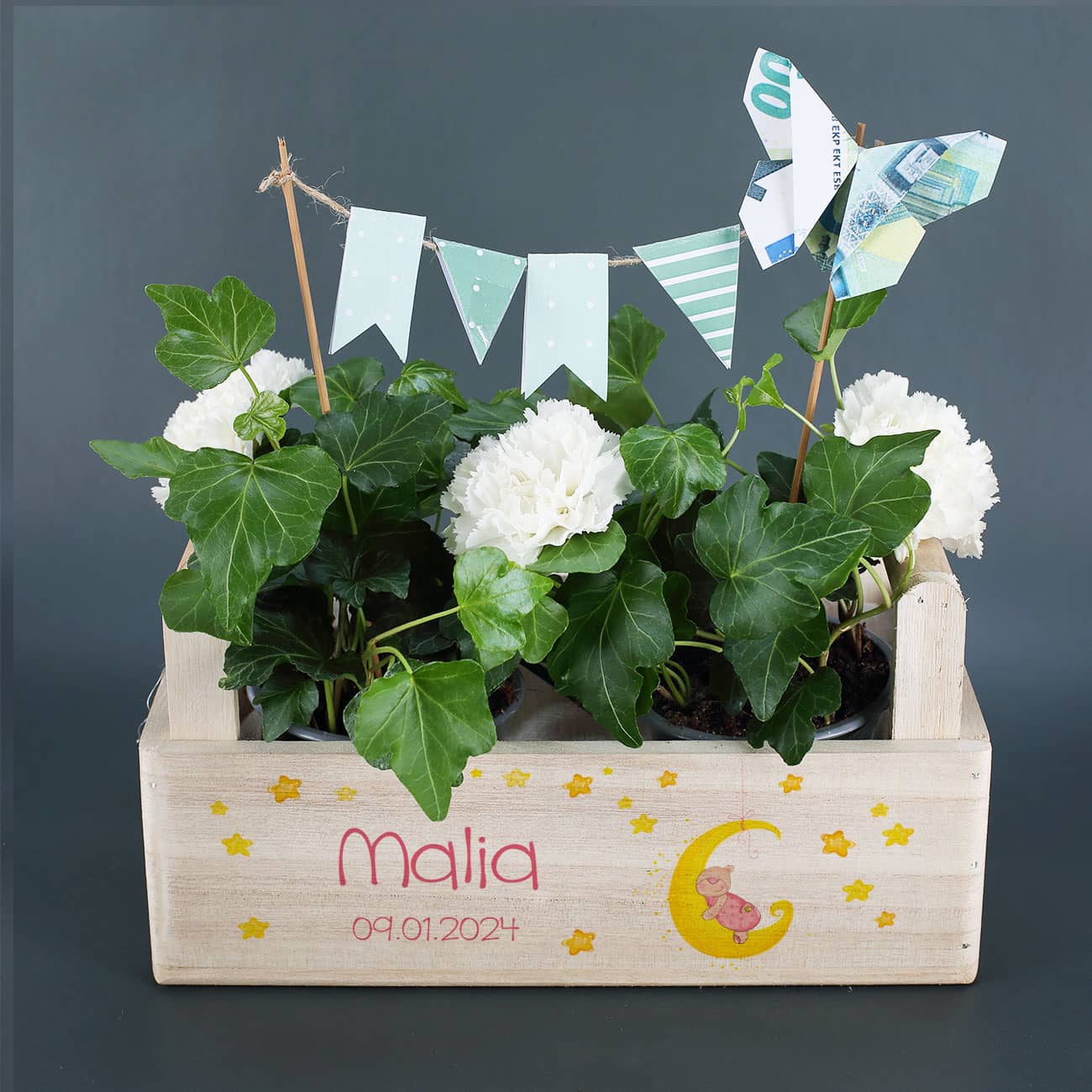 Geschenkkorb mit Mond, Sternen und Teddymotiv für Jungen und Mädchen – Bild 9